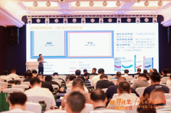 次勾当添加了稠密的专业空气