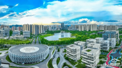 <strong>从户型解析、到政</strong>